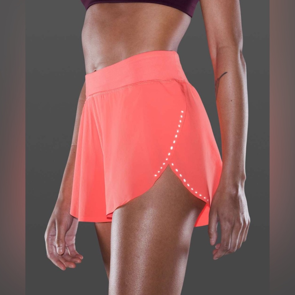 Lululemon Find Your Pace Short 3" *Lined - Sunset - size 4